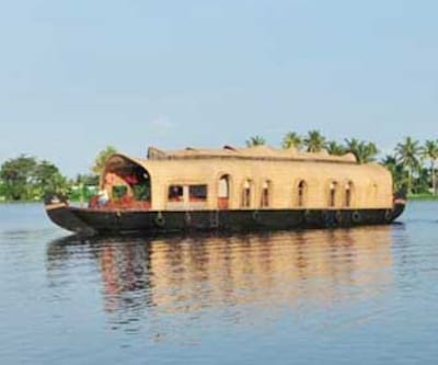 Alleppey Lake Cruises
